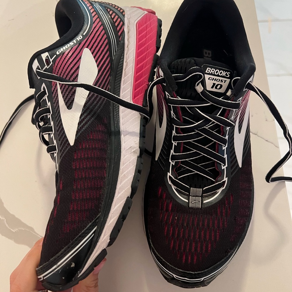 BROOKS Ghost 10